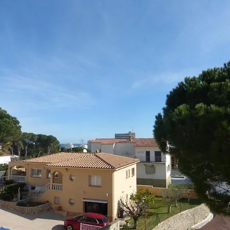 Apartment Riells De Mar *